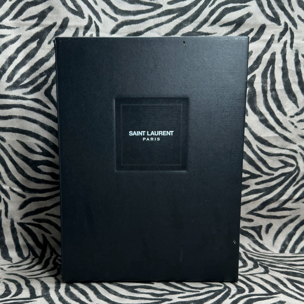 ❗️SOLD❗️Saint Laurent - Picture 8 of 8